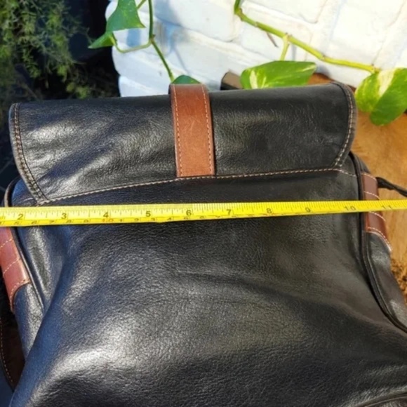 Gemel Vintage Italian Leather Bag - Picture 11 of 16